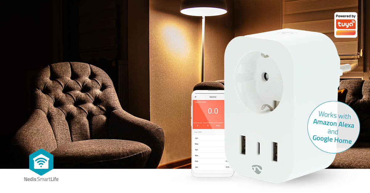 Nedis SmartLife Smart Plug med USB, 2 USB-porte, vises i stuen ved grå lænestol og lampe, understøtter energimonitorering.