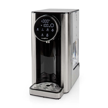 Nedis varmtvandsdispenser 2,7 L i stål/sort med touchdisplay, temperatur og ikoner, drypbakke og transparent vandtank.
