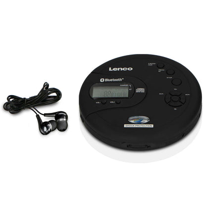 Lenco bærbar Bluetooth CD-MP3-afspiller sort med digitalt display, kontrolknapper, mærkat og sorte kablede øretelefoner.