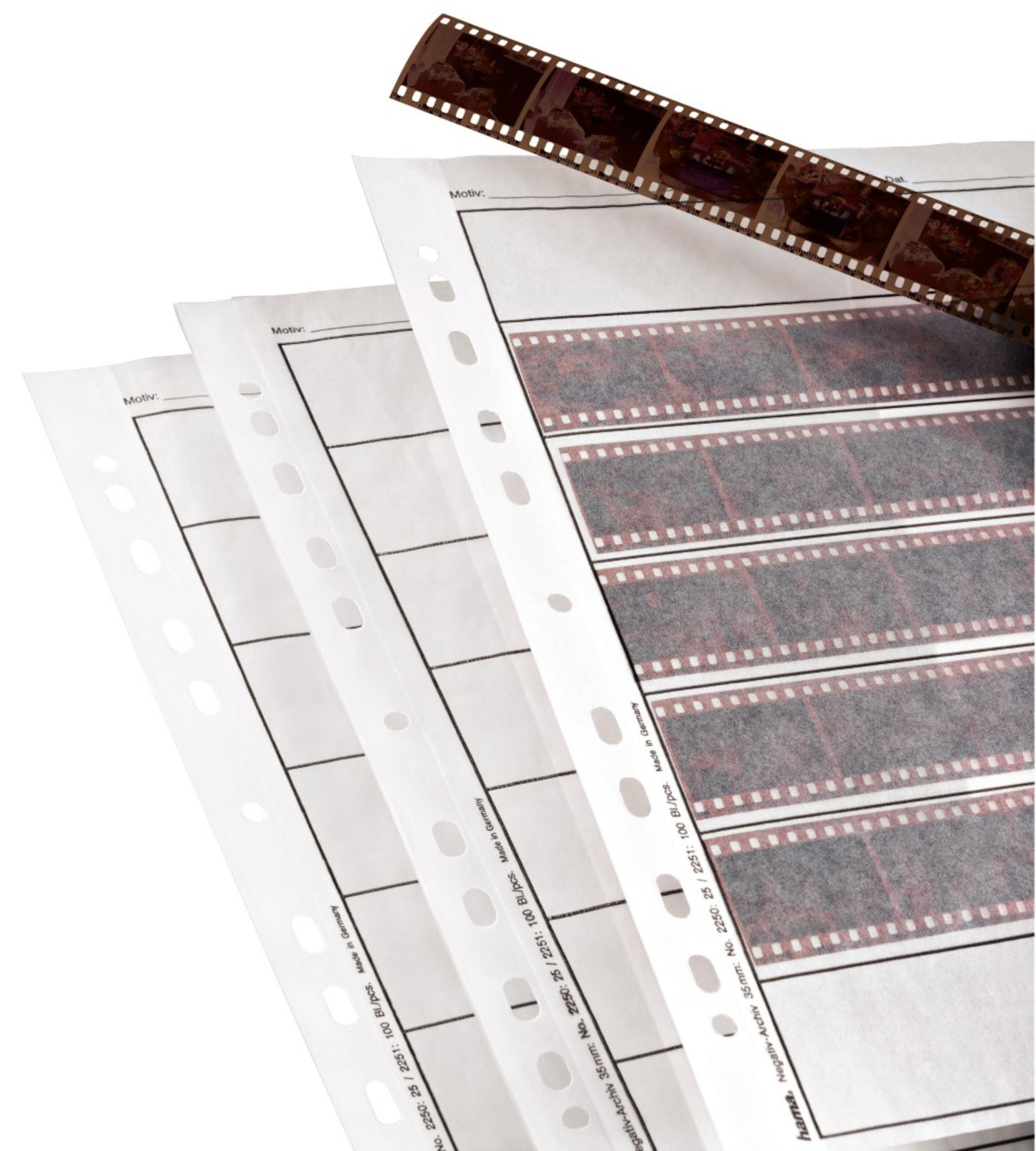 Hama negativlommer til mappe, 3 stk. fra 25-pak, med flere rum og huller til 135-filmstrimler og opbevaring i ringbind.