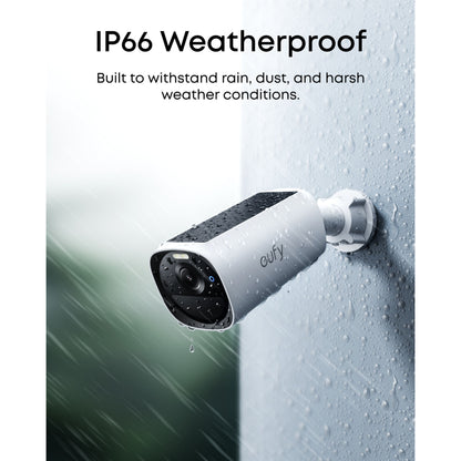 Eufy EufyCam E40 3-kamerasæt med HomeBase S380 udendørs i regn IP66 Vejrbestandig tekst synlig over kameraet.