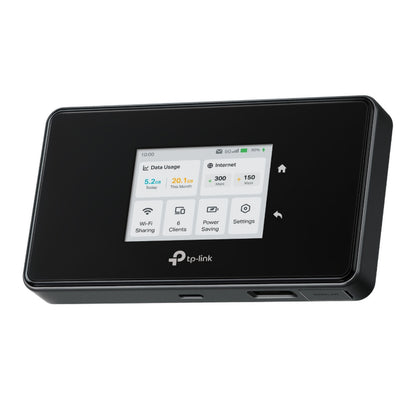 TP-Link M8550 5G-router AXE3600 sort mobil Wi-Fi hotspot med touchscreen, viser dataforbrug, klienter og indstillinger.