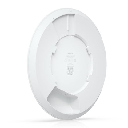 Ubiquiti UniFi U7 Langtræks adgangspunkt hvid set bagfra med indhak, central QR-kode og teknisk mærkning.
