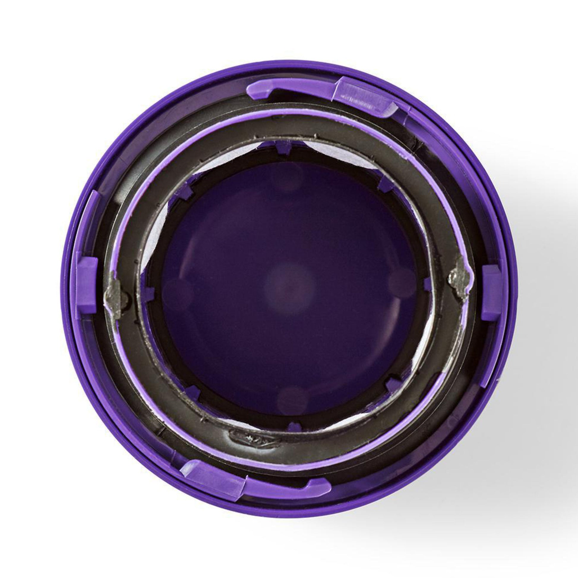 Motorfilter til Dyson V10/SV12, lilla cirkulær, metal- og plastdele synlige, set oppefra.