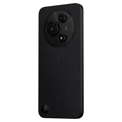 TCL 605 (2025) 256GB smartphone med sort tekstureret bagside og cirkulært kameramodul med flere linser, set bagfra.