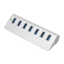 USB-hub 7 porte, sølv, 5 Gb/s, model Desktop 710, lille grøn indikator, let vippet rektangulært design.