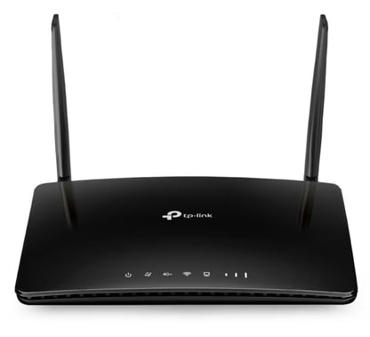 TP-Link Archer MR600 4G+ router modem AC1200 sort med to antenner, LED-indikatorer og TP-Link logo.