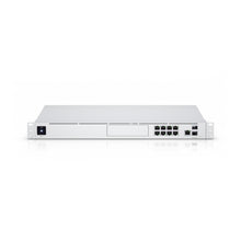 Ubiquiti Unifi Dream Machine Pro controller og firewall front, flere Ethernet-porte, SFP-port, power-knap, rackmount beslag.