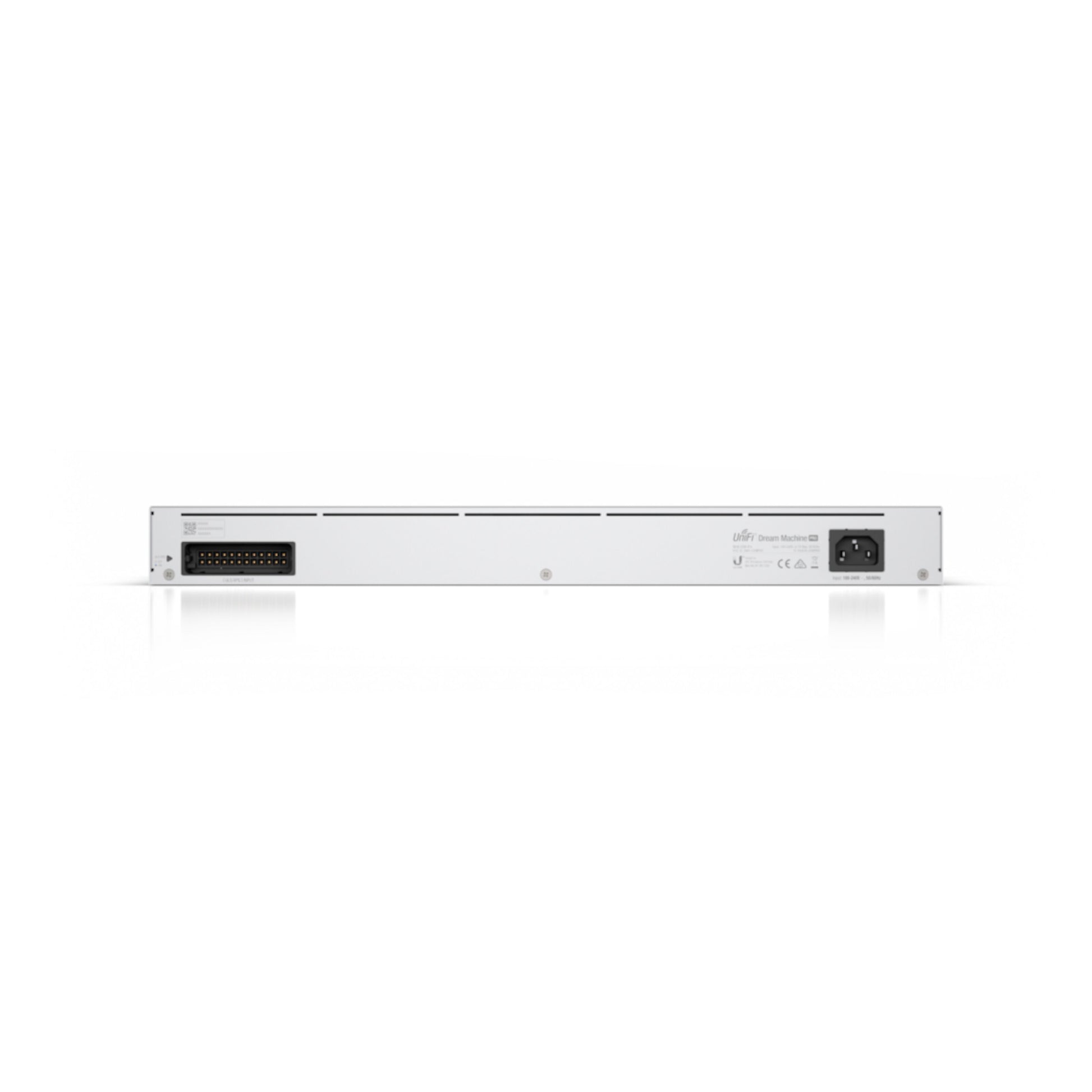Ubiquiti Unifi Dream Machine Pro Controller og firewall i hvid, bagfra med flere porte, multi-pin stik til venstre, strøm til højre.