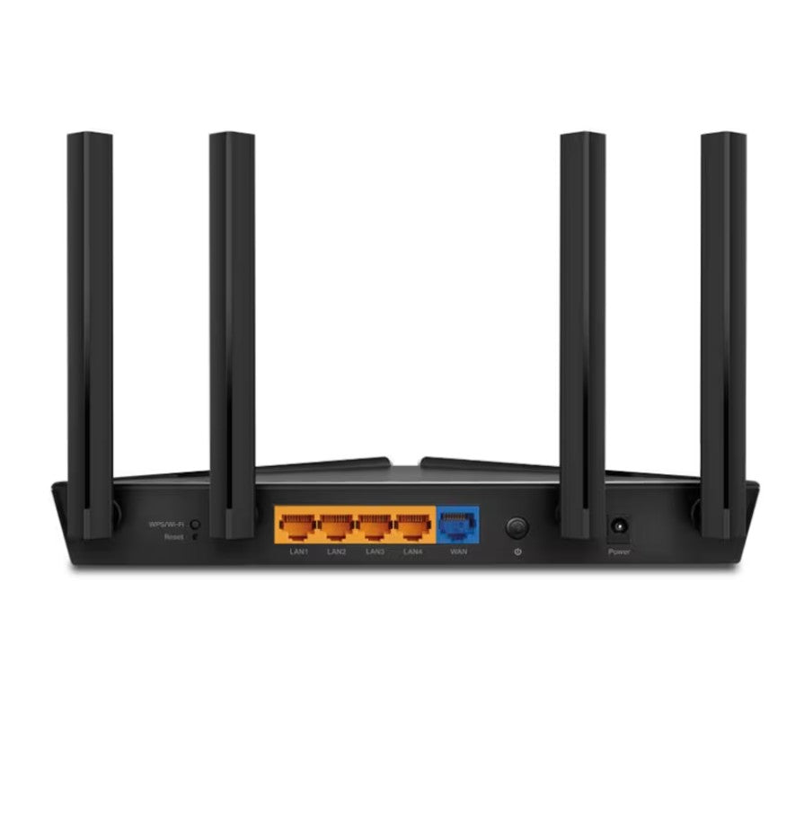 TP-Link Archer AX1500 WiFi 6 router sort med fire antenner, fire orange LAN-porte, blå WAN-port bagtil.
