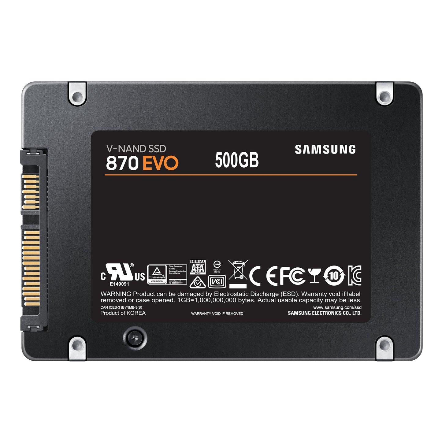 Samsung 870 EVO SSD 500GB sæt fra ovn med label og certificeringer synlige, SATA-stik til venstre.