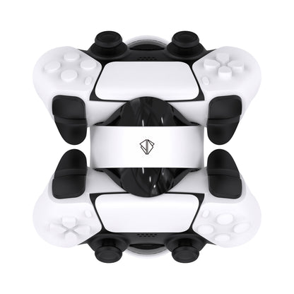 Playstation 5 DualSense controllere i sort og hvid omkring Opladningsstation X4 med LED-indikator, til 2 controllere.