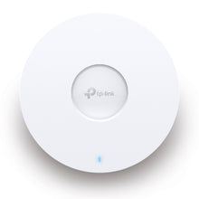 Tp-Link Omada EAP653 WiFi 6 AX3000 rundt hvidt adgangspunkt med Omada SDN-logo centralt og blå LED-indikator ved kanten.