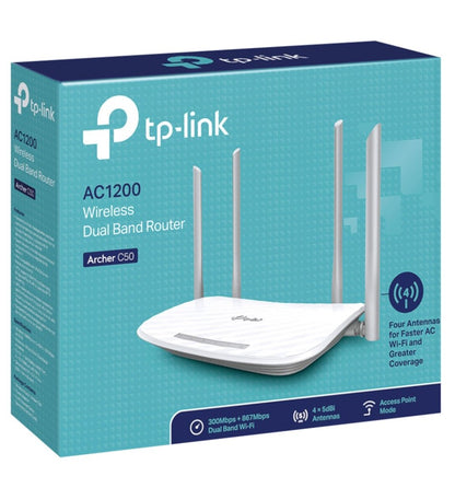 TP-Link Archer C50 AC1200 dual-band router, hvid med fire antenner, nøglefunktioner vist på æsken.