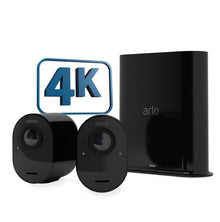 Arlo Ultra 2 Spotlight trådløs overvågningskamera 2-pak sort med basestation, synlig 4K-opløsning.