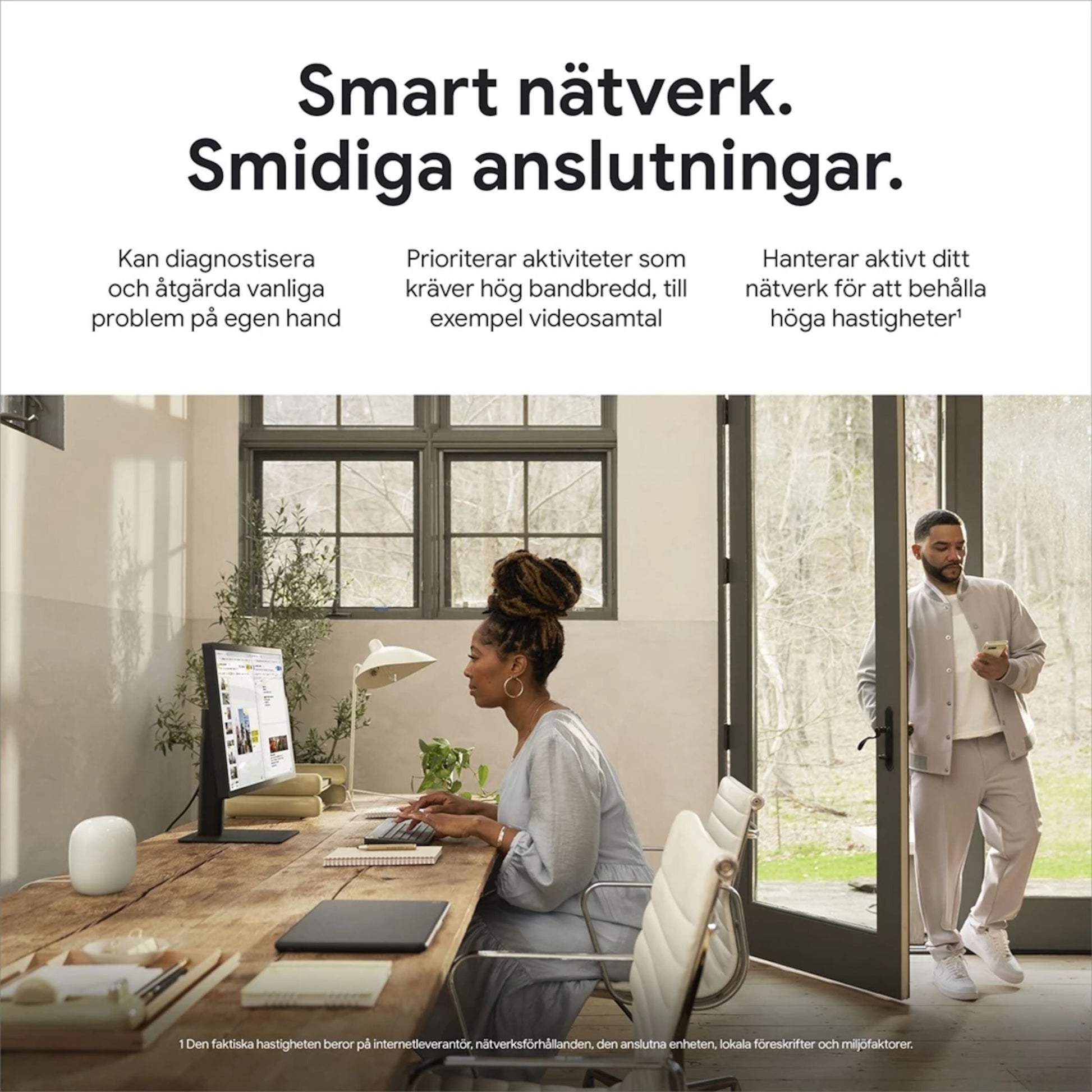 Google Nest Wifi Pro AXE4200 (1-pakke) router i brug på kontor, svensk tekst viser navnetræk.
