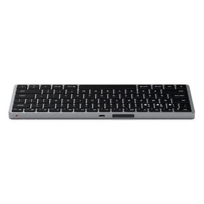 Satechi Slim X1 trådløst tastatur til macOS, sort og sølv, lavprofiltaster, set forfra.