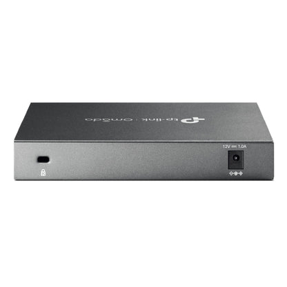TP-Link Omada Gigabit VPN Router ER605 V2, metallic finish, tre indikatorlamper, powerport, frontpanel-symbol.