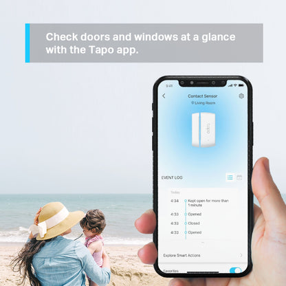 Tapo T110 Magnetsensor vist i Tapo app på smartphone, tekst: Tjek døre og vinduer på et øjeblik med dette smarte hjemmesystem.