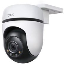 TP-Link Tapo C510W trådløst sikkerhedskamera med dome-design, vægmonteret med synlig linse og indikatorlys.