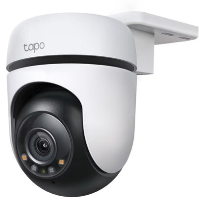 TP-Link Tapo C510W trådløst sikkerhedskamera med dome-design, vægmonteret med synlig linse og indikatorlys.