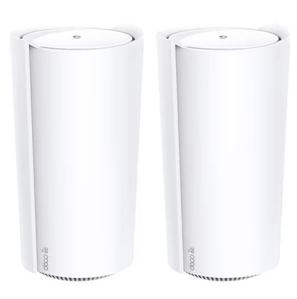 TP-Link Deco XE200 mesh WiFi 6E (AXE11000) 2-pak hvide, høje enheder med diskret logo nederst.