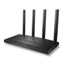 TP-Link Archer AX12 sort trådløs router med fire høje antenner og indikatorlys på frontpanelet.