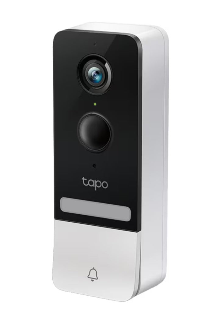 Tapo D230S1 hvid batteridrevet smart dørklokke med 2K video, kamera øverst, rund knap, tapo-logo og klokkeikon.