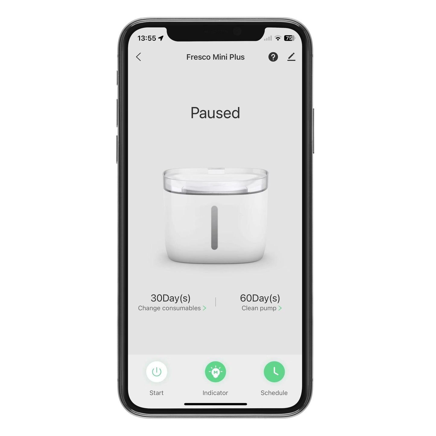 Cleverio Smart vandautomat til kæledyr, hvid, app vist på mobil med påmindelser om udskiftning og rengøring.