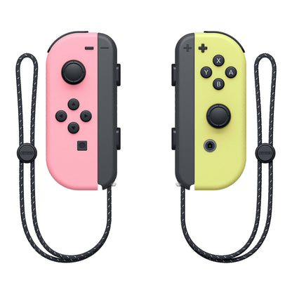 Nintendo Joy-Con sæt i pink (venstre) og gul (højre) med sort håndledsremme, standard knapper, kompatibel med Switch Lite.