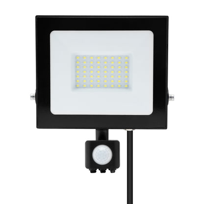 Luxorparts LED-projektør 50 W 5750 lm sort rektangulær med frontsensor og gitter af gule LED'er.