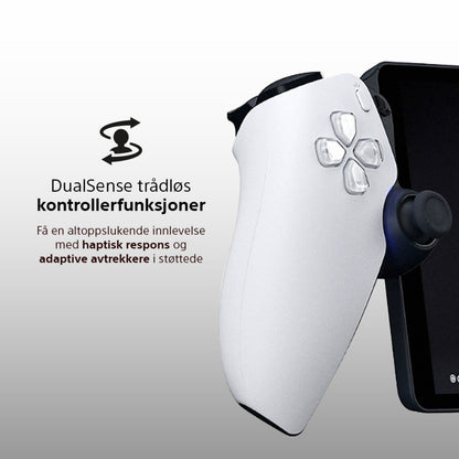 Sony PlayStation Portal fjernspiller med PS5 DualSense controller, norsk tekst fremhæver haptisk feedback og adaptive triggers.