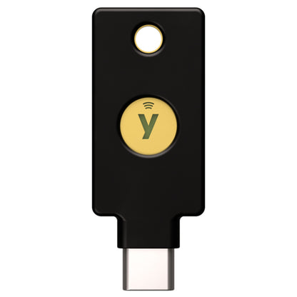 Yubico Sikkerhedsnøgle NFC USB-C sort hardwarebaseret nøgle gult Y-knap og USB-C NFC-stik nederst.