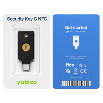 Yubico Sikkerhedsnøgle NFC USB-C sort med guldkontakt, inkl. blå instruktionskort og stregkode i emballage.