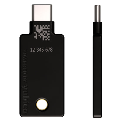 Yubico YubiKey 5C NFC sikkerhedsnøgle USB-C, vises front og side med guldknap, kode 12 345 678, tekst "Powered by Yubico.