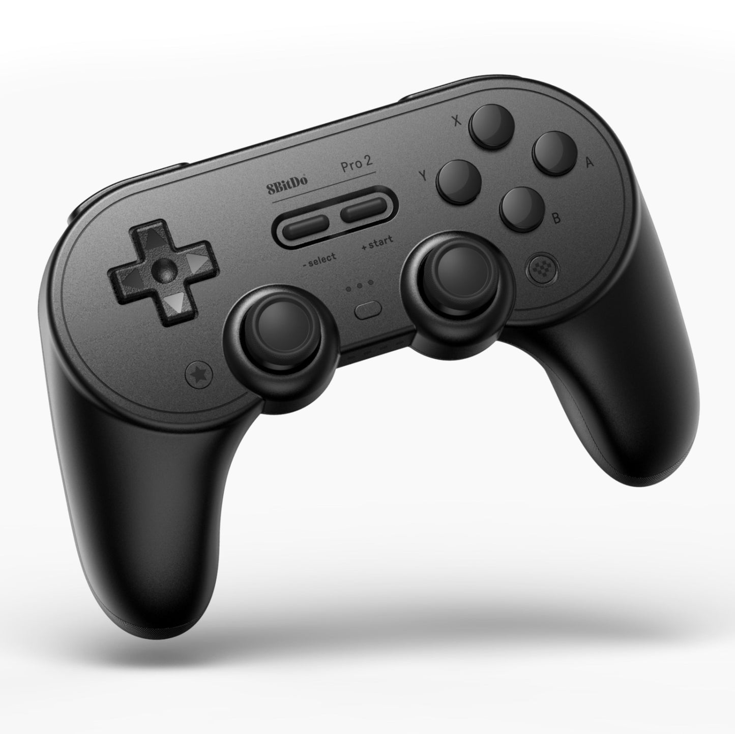 8Bitdo Pro 2 Bluetooth Hall Edition håndkontrol sort med Hall-effektsensor-joysticks, D-pad og fire frontknapper.