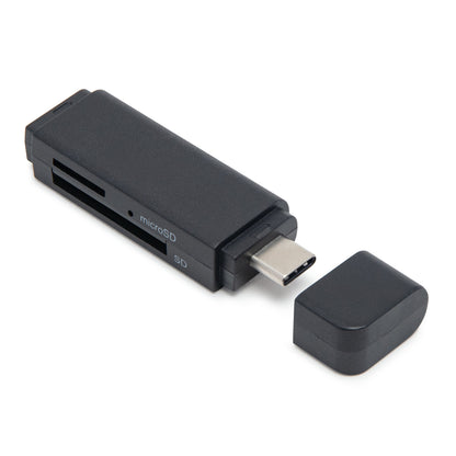 Plexgear hukommelseskortlæser med OTG til SD og Micro-SD, uden beskyttelseshætte som ligger ved siden af.