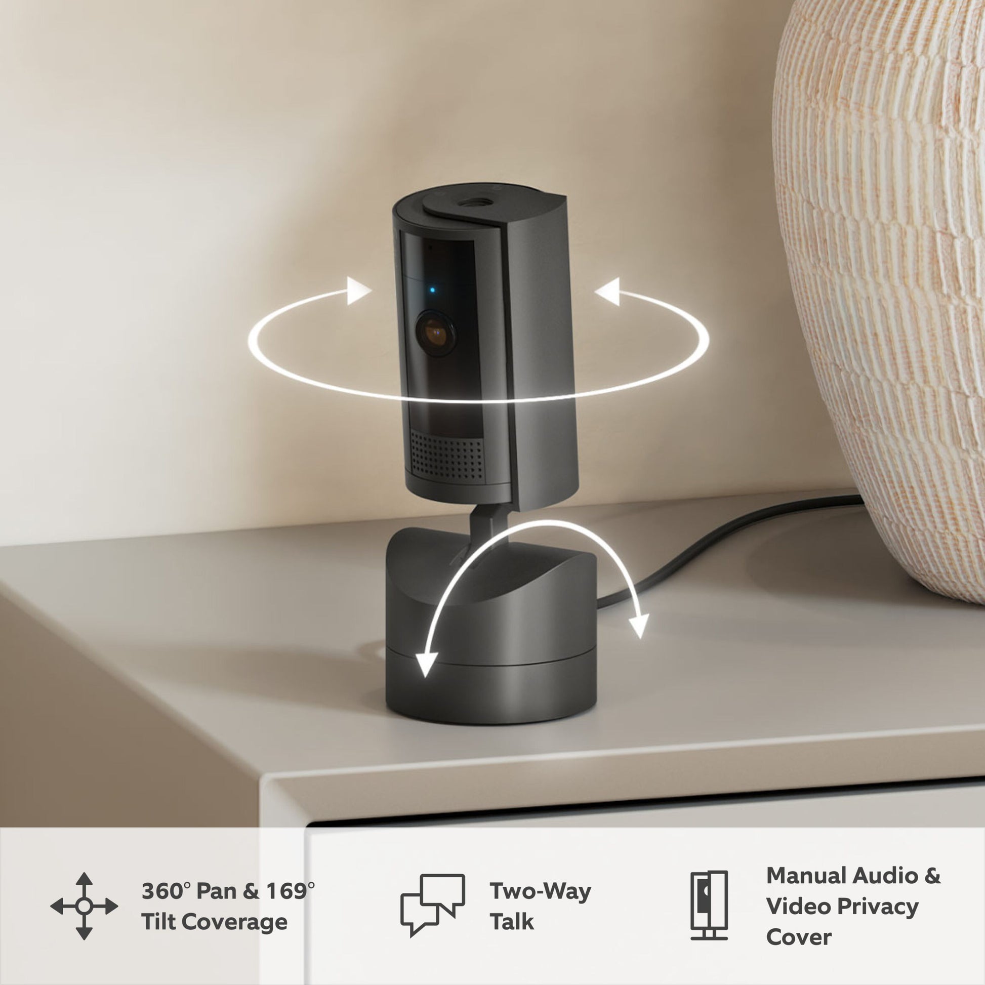 Ring Pan-Tilt indendørs kamera sort med roterende base, 360° panorering, 169° tilt, tovejskommunikation, 1080p HD.