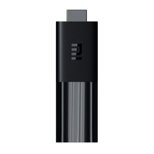 Xiaomi Mi TV Stick, sort, med Android og HDMI-stik, Mi-logo på toppen.