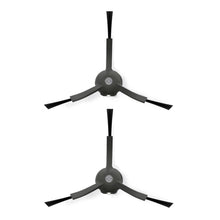 Roborock Sidebørste 2-pak, sort og grå, hver med tre arme med børstehår samlet i et centralt punkt, vises lodret.
