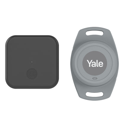 Yale Smart åbner til motoriserede garageporte og rund grå Yale nøglebrik, kompatibel med Yale Home app.