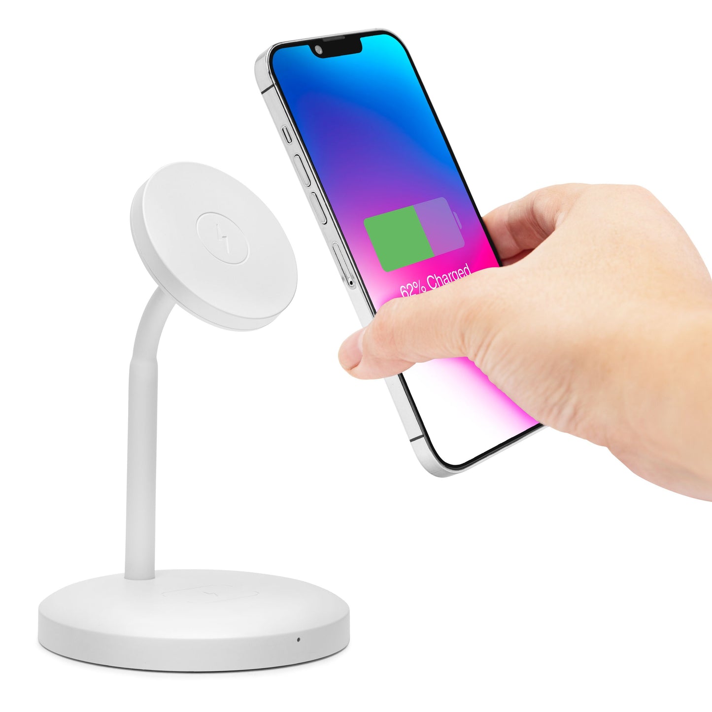 Smartphone med opladningssikon placeres på 2-i-1 trådløs opladningsstation kompatibel med Qi2 og iPhone 12-16.
