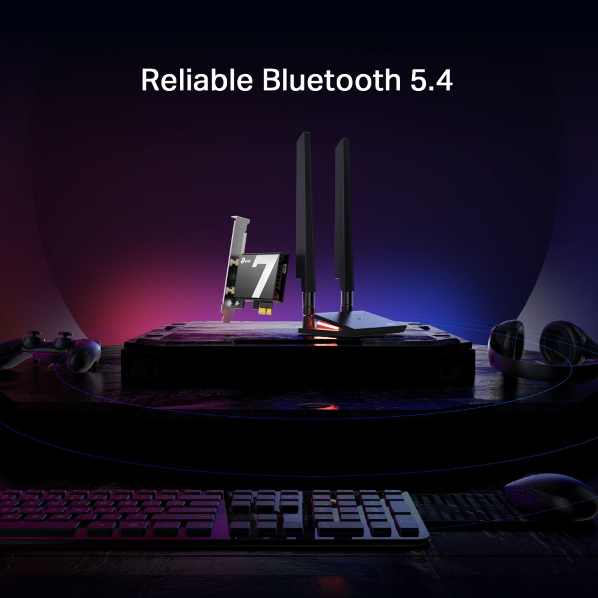 TP-Link Archer TBE550E netværkskort BE9300 med to antenner, tekst "Reliable Bluetooth 5.4", desktop-tilbehør vises.