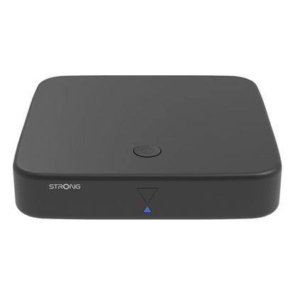 Strong Android TV-boks SRT 420 DVB-T2 sort med afrundede kanter, powerknap på toppen, blå LED og Strong-logo foran.