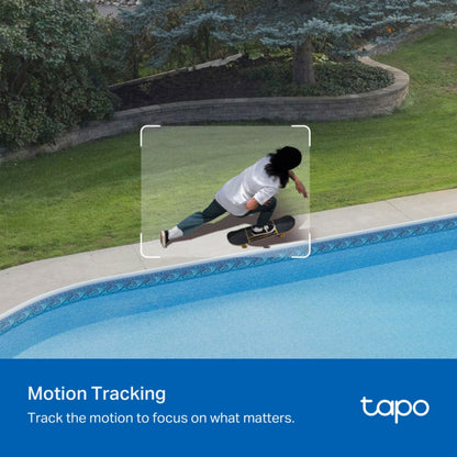 Tapo C530WS trådløst overvågningskamera med nattesyn vises med "Motion Tracking"-tekst og Tapo-logo.