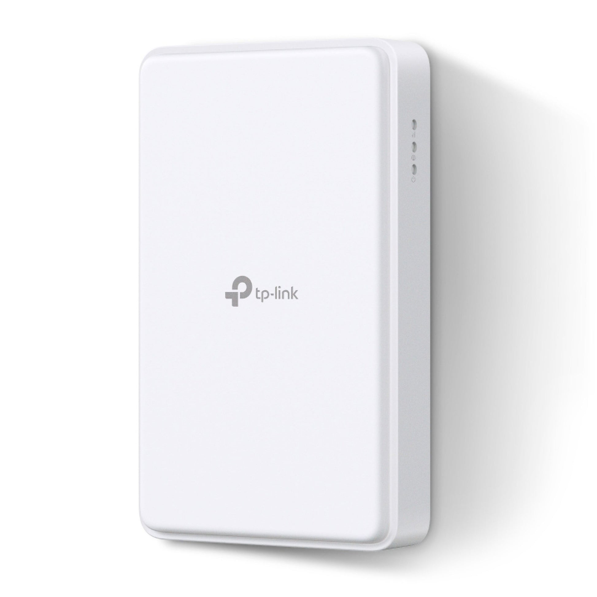 TP-Link NE200-Outdoor 5G router, hvid, rektangulær, vægmonteret, Wi-Fi 6, centralt logo og små indikatorlys på siden.