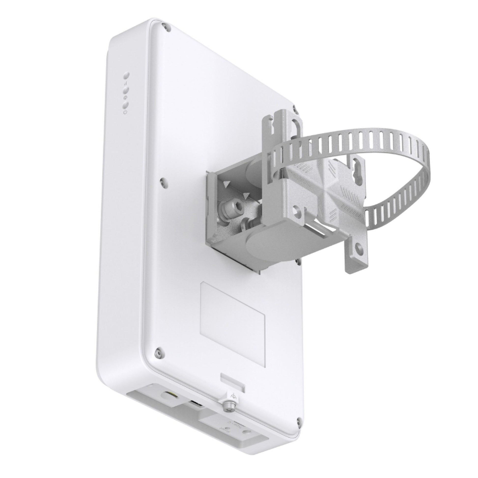 TP-Link NE200-Outdoor 5G router, hvid rektangulær IP66, beslag og rem til væg/pæl, sideporte, LED og bagcover.