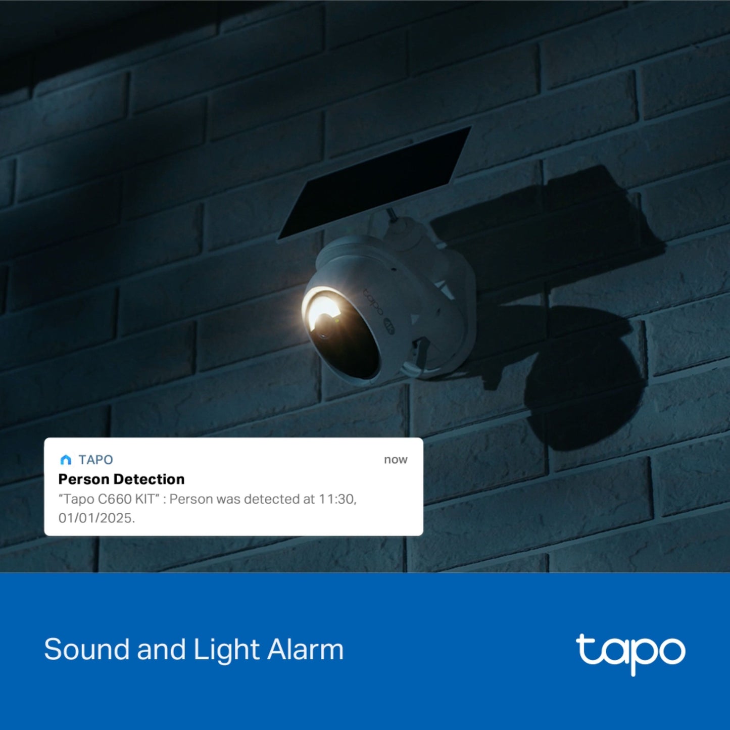 TP-Link Tapo C660 KIT solcelledrevet 4K overvågningskamera med lys, vægmonteret, AI-sporing, "Sound and Light Alarm", Tapo-logo.