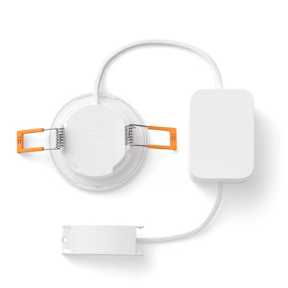 Philips Hue Slank indbygget belysning Ø90 mm 3-pak hvid, integreret lys, tilsluttet ledning, orange monteringsclips, kontrolmodul.