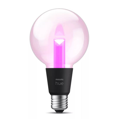 Philips Hue RGB G95 Smart LED-pære E27 500 lm, rund glastop, sort base med Philips Hue-logo, blødt pink lys.
